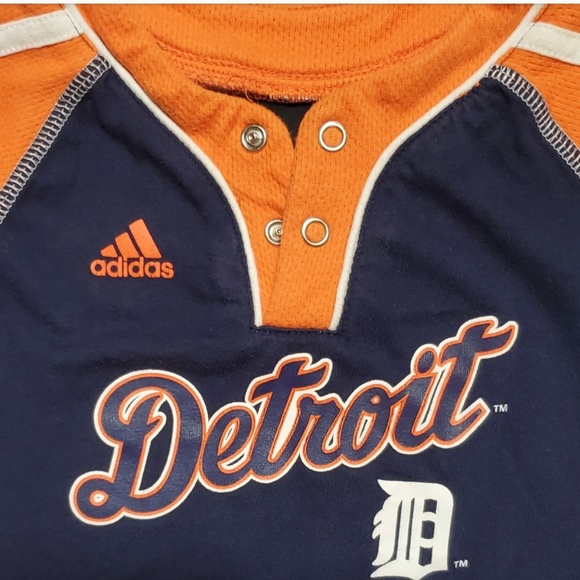 Adidas Detroit Tigers Onesie Size 12-18 months for the tiniest fan - Picture 2 of 5